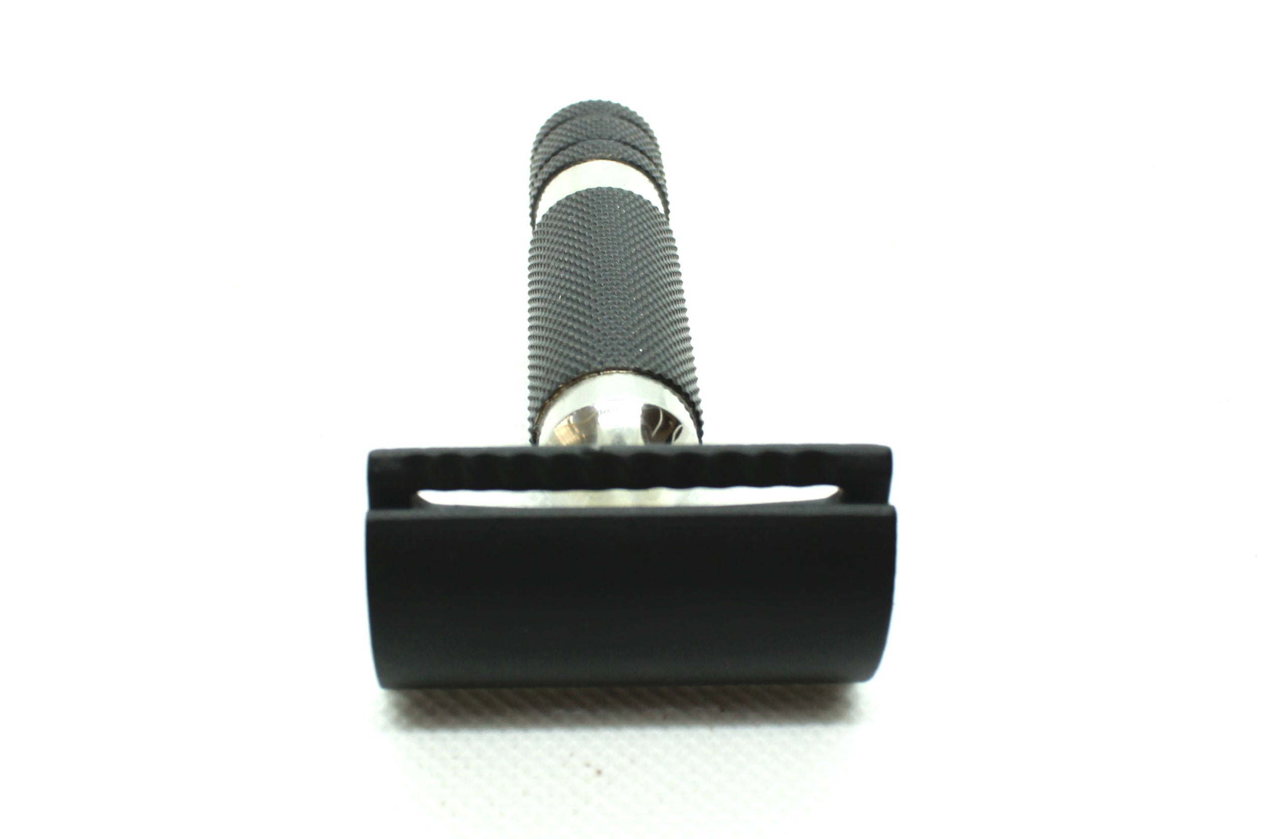 Lil’ Chubby – Snarky’s Shortest Black & Chrome Safety Razor