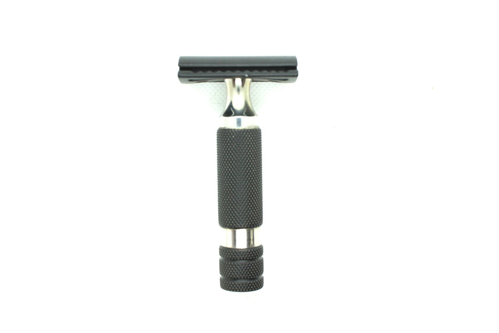 Lil’ Chubby – Snarky’s Shortest Black & Chrome Safety Razor