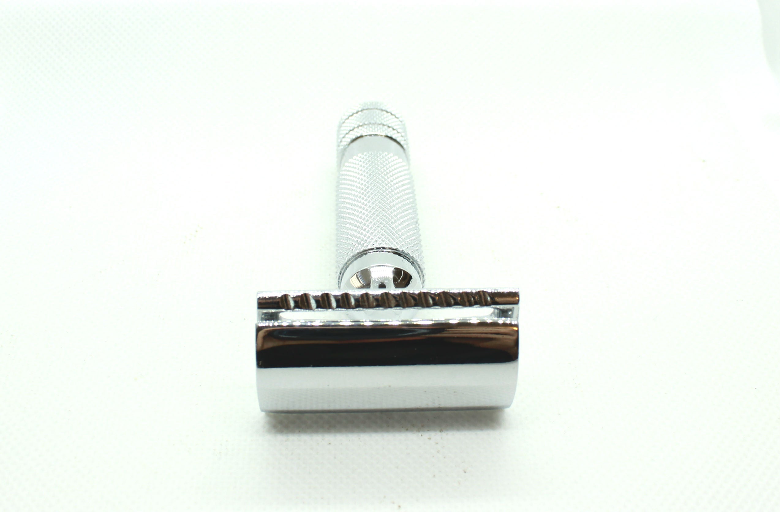 Chrome Chubby – Snarky’s Brand Safety Razor