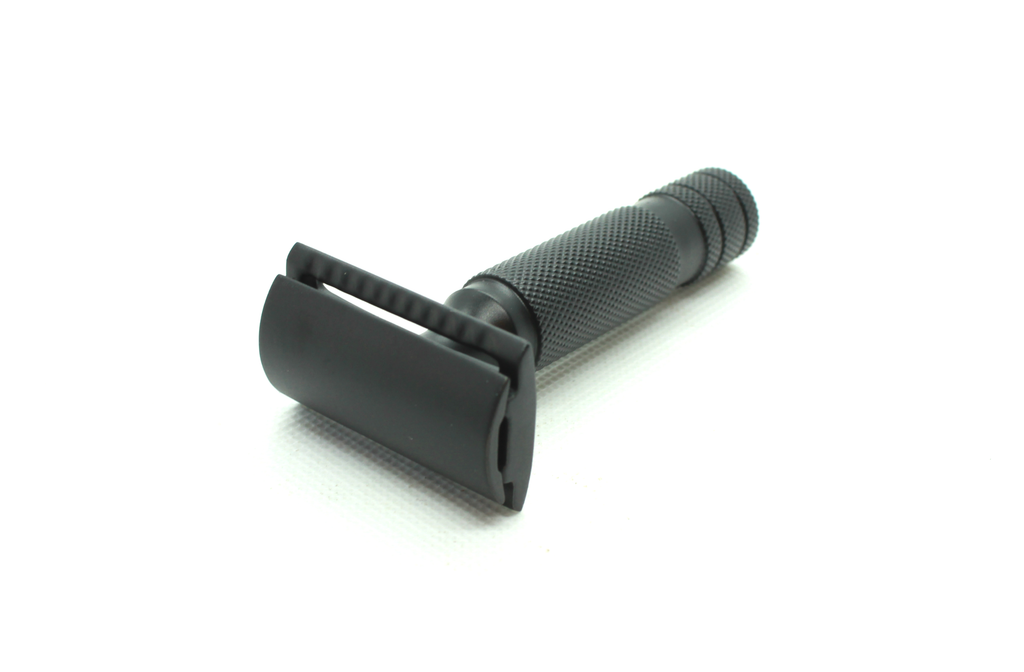 Short, Heavy Duty Safety Razor (Black) by Snarkys