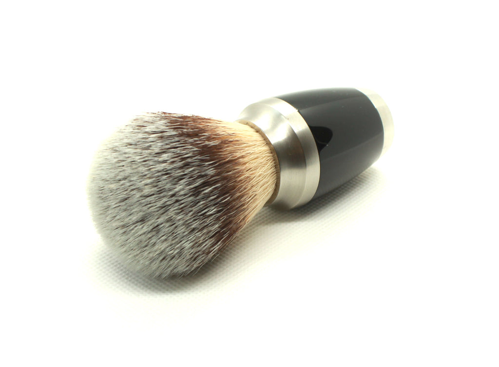 Synthetic Silver Tip Brush With Metal Handle